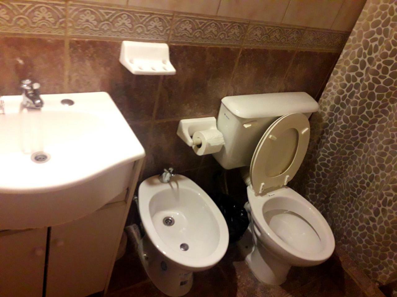 Cabanas Los Nonos El Bolsón Esterno foto